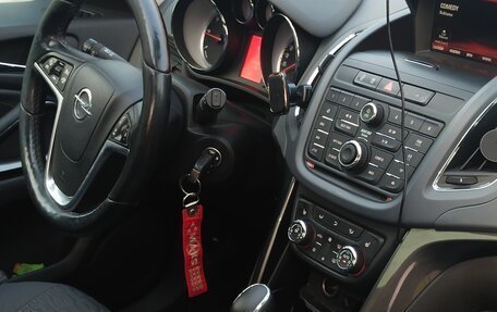 Opel Zafira C рестайлинг, 2014 год, 1 090 000 рублей, 12 фотография