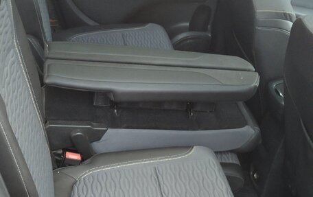 Opel Zafira C рестайлинг, 2014 год, 1 090 000 рублей, 16 фотография