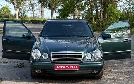 Mercedes-Benz E-Класс, 1998 год, 1 200 000 рублей, 1 фотография