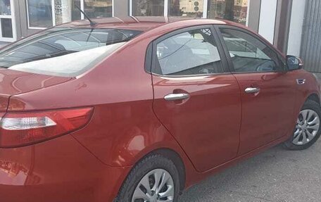 KIA Rio III рестайлинг, 2013 год, 690 000 рублей, 3 фотография
