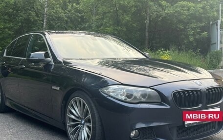 BMW 5 серия, 2014 год, 1 730 000 рублей, 2 фотография
