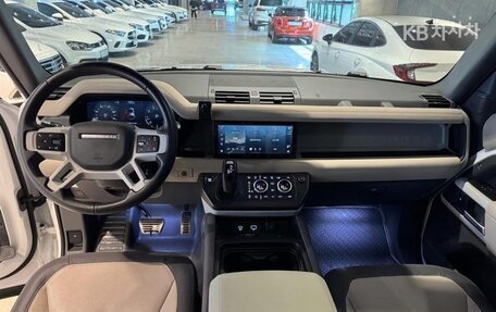 Land Rover Defender II, 2022 год, 5 900 020 рублей, 6 фотография