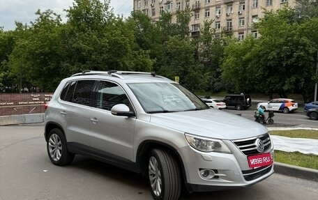 Volkswagen Tiguan I, 2010 год, 1 000 000 рублей, 6 фотография