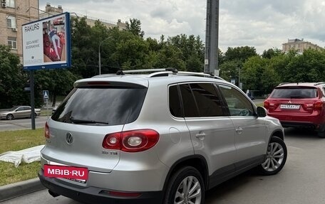 Volkswagen Tiguan I, 2010 год, 1 000 000 рублей, 2 фотография