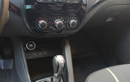 Renault Kaptur I рестайлинг, 2021 год, 1 800 000 рублей, 8 фотография