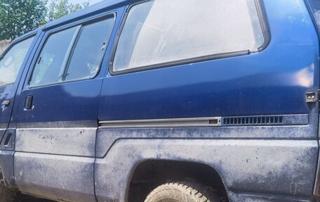 Nissan Vanette II, 1992 год, 80 000 рублей, 3 фотография