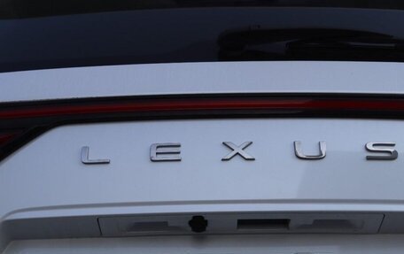 Lexus LX, 2022 год, 13 345 000 рублей, 5 фотография