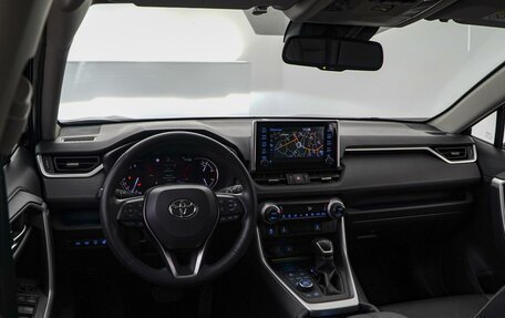 Toyota RAV4, 2019 год, 3 289 000 рублей, 8 фотография
