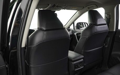 Toyota RAV4, 2019 год, 3 289 000 рублей, 13 фотография