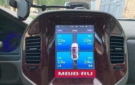 Mitsubishi Montero III, 2003 год, 880 000 рублей, 13 фотография
