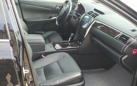 Toyota Camry, 2015 год, 2 130 000 рублей, 4 фотография