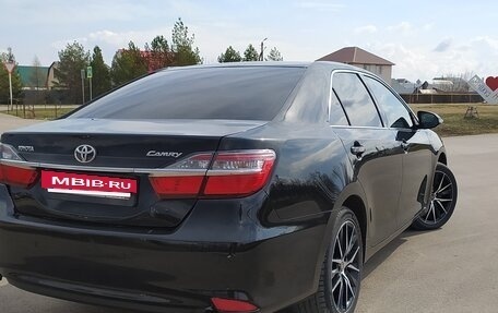 Toyota Camry, 2015 год, 2 130 000 рублей, 3 фотография