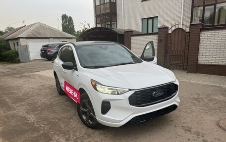 Ford Escape, 2024 год, 2 850 000 рублей, 2 фотография