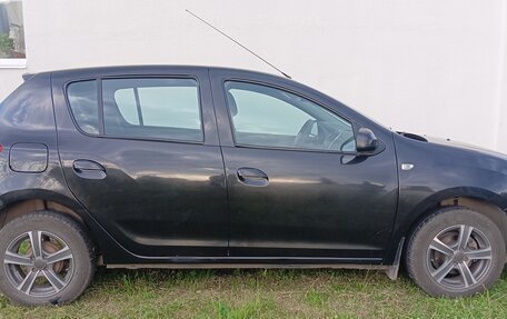 Renault Sandero II рестайлинг, 2014 год, 750 000 рублей, 6 фотография