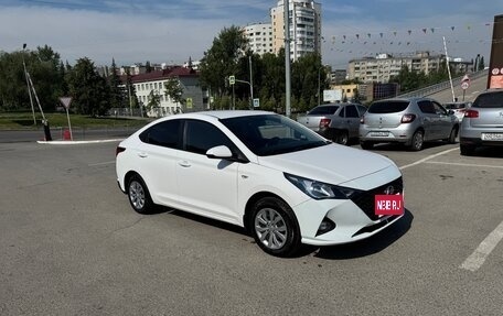 Hyundai Accent IV, 2022 год, 1 600 000 рублей, 1 фотография