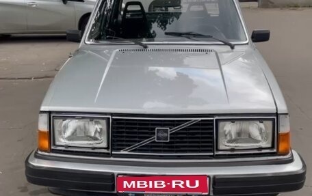 Volvo 240 Series, 1979 год, 350 000 рублей, 1 фотография