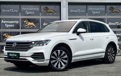 Volkswagen Touareg III, 2018 год, 4 650 000 рублей, 1 фотография