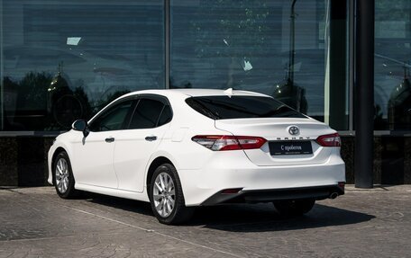 Toyota Camry, 2019 год, 1 899 000 рублей, 8 фотография