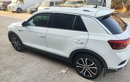 Volkswagen T-Roc I, 2021 год, 1 290 000 рублей, 6 фотография