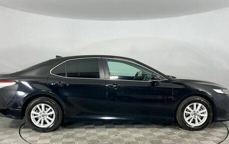 Toyota Camry, 2019 год, 2 660 000 рублей, 4 фотография