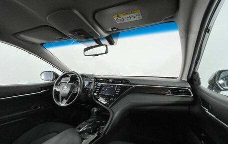 Toyota Camry, 2019 год, 2 660 000 рублей, 12 фотография