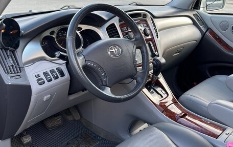 Toyota Highlander III, 2004 год, 1 250 000 рублей, 6 фотография
