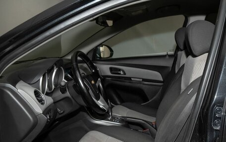 Chevrolet Cruze II, 2011 год, 590 000 рублей, 5 фотография