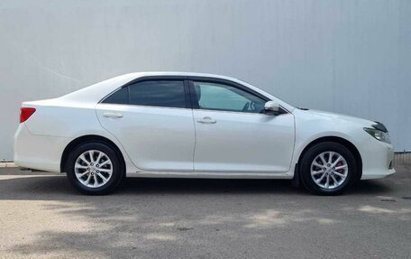 Toyota Camry, 2014 год, 1 680 000 рублей, 4 фотография