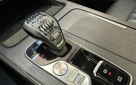 GAC GS8, 2022 год, 2 200 000 рублей, 11 фотография