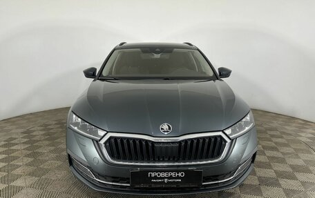 Skoda Octavia IV, 2020 год, 2 550 000 рублей, 2 фотография