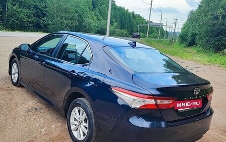 Toyota Camry, 2020 год, 2 750 000 рублей, 7 фотография