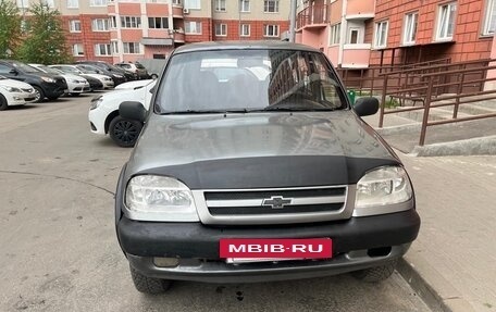 Chevrolet Niva I рестайлинг, 2006 год, 190 000 рублей, 2 фотография