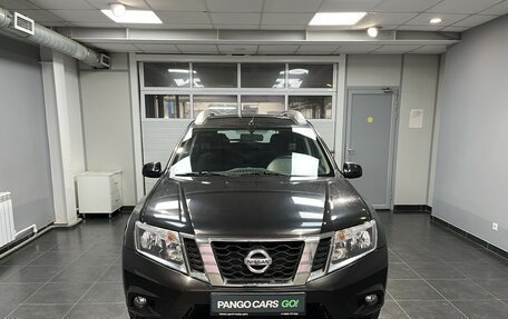 Nissan Terrano III, 2014 год, 1 325 000 рублей, 2 фотография