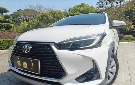 Toyota Yaris XP150 рестайлинг, 2022 год, 1 295 000 рублей, 3 фотография