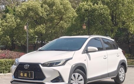 Toyota Yaris XP150 рестайлинг, 2022 год, 1 295 000 рублей, 2 фотография