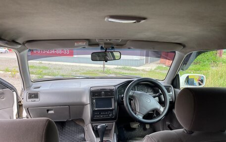 Toyota Carina, 1999 год, 499 999 рублей, 10 фотография