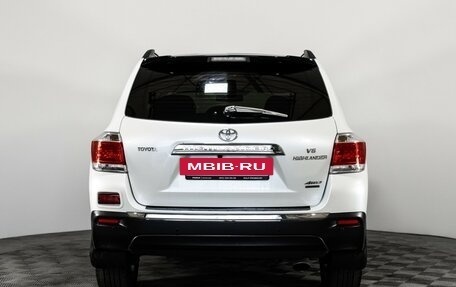 Toyota Highlander III, 2012 год, 1 949 000 рублей, 6 фотография