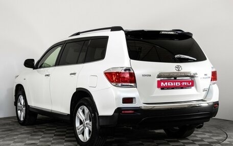 Toyota Highlander III, 2012 год, 1 949 000 рублей, 7 фотография