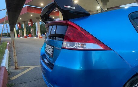 Honda Insight II рестайлинг, 2009 год, 800 000 рублей, 3 фотография