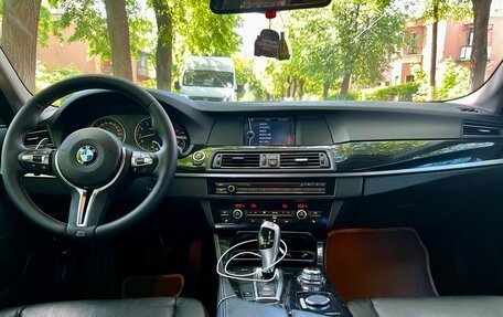 BMW 5 серия, 2010 год, 1 200 000 рублей, 7 фотография