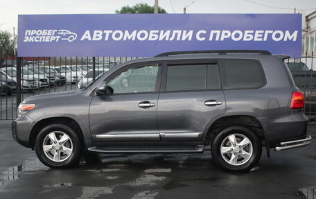 Toyota Land Cruiser 200, 2013 год, 3 990 000 рублей, 3 фотография