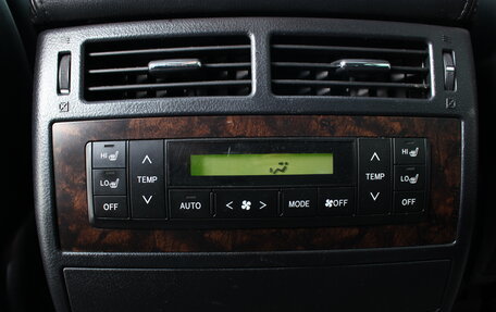 Toyota Land Cruiser 200, 2013 год, 3 990 000 рублей, 10 фотография