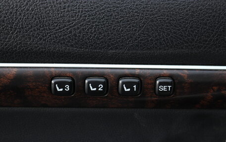 Toyota Land Cruiser 200, 2013 год, 3 990 000 рублей, 12 фотография