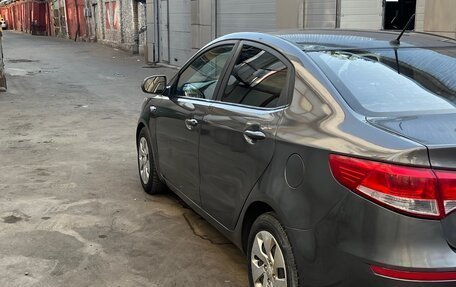 KIA Rio III рестайлинг, 2016 год, 599 000 рублей, 5 фотография
