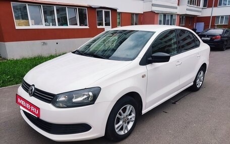 Volkswagen Polo VI (EU Market), 2013 год, 594 000 рублей, 3 фотография