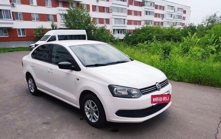 Volkswagen Polo VI (EU Market), 2013 год, 594 000 рублей, 2 фотография