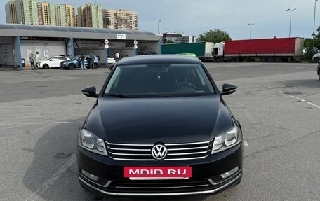 Volkswagen Passat B7, 2011 год, 1 300 000 рублей, 2 фотография