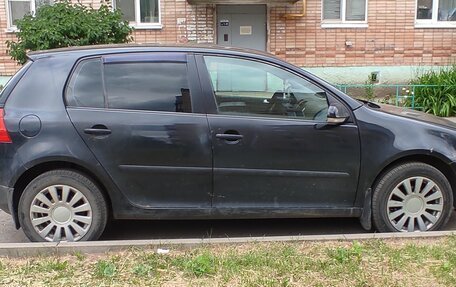 Volkswagen Golf V, 2006 год, 450 000 рублей, 2 фотография