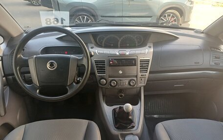 SsangYong Stavic, 2013 год, 1 219 000 рублей, 8 фотография