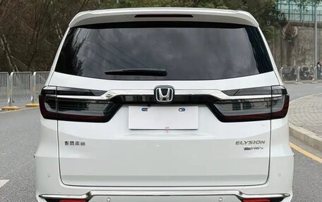Honda Elysion, 2022 год, 3 053 000 рублей, 5 фотография